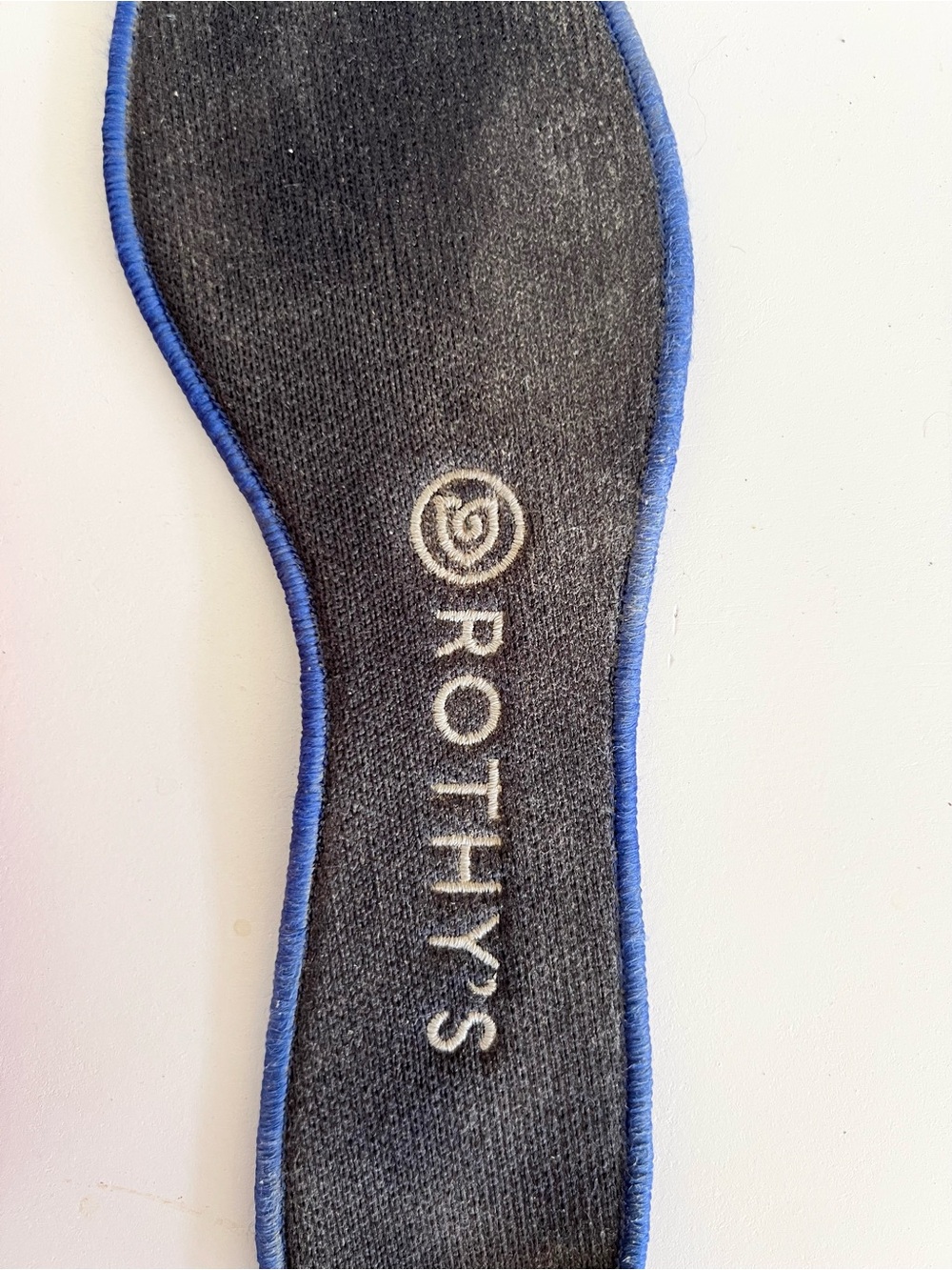 Rothy's The Point Slip On Ballet Flats in Bright Red, size 8.5 - Picture 8 of 13